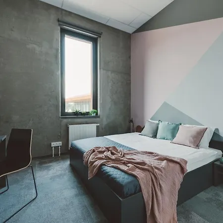 17 Aparthotel 3*
